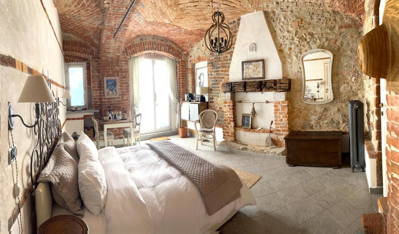 Cascina Viaris Hotel Pavarolo Bagian luar foto